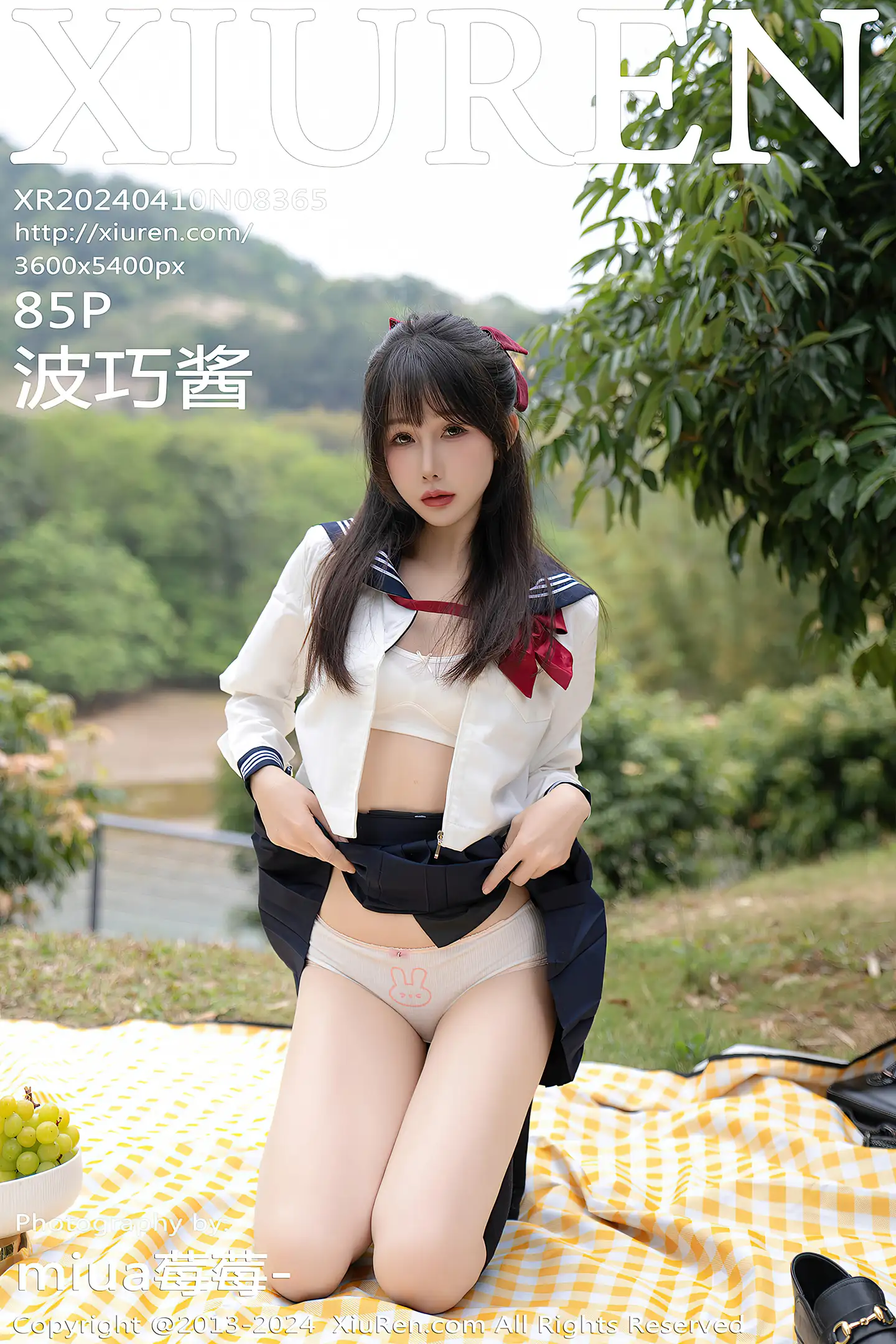 [XiuRen秀人网]No.8365_模特波巧酱长白山旅拍性感学妹制服配黑丝袜秀曼妙身姿诱惑写真85P-秀人网 - XiuRen.Space